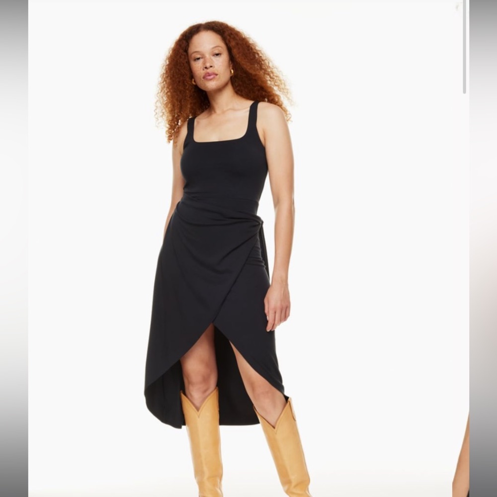 Aritzia Wilfred Saturn Midi Dress
